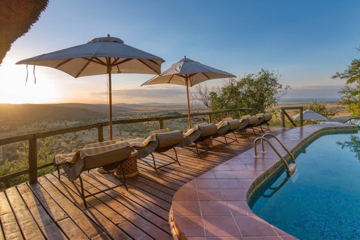 mbali-mbali-soroi-serengeti-lodge-swimming-pool mbali-mbali-soroi-serengeti-lodge-swimming-pool